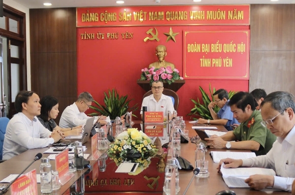 Hiển thị chi tiết cho Đoàn ĐBQH tỉnh Phú Yên dự phiên chất vấn của Ủy ban Thường vụ Quốc hội Hình ảnh cho bài viết Đoàn ĐBQH tỉnh Phú Yên dự phiên chất vấn của Ủy ban Thường vụ Quốc hội