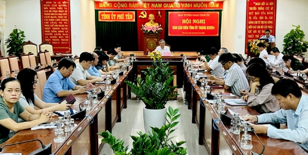 Hiển thị chi tiết cho Ban Tuyên giáo Tỉnh ủy tổ chức hội nghị Báo cáo viên cấp tỉnh tháng 8/2024 Hình ảnh cho bài viết Ban Tuyên giáo Tỉnh ủy tổ chức hội nghị Báo cáo viên cấp tỉnh tháng 8/2024