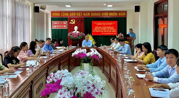 Hình ảnh cho bài viết  Vận dụng nội dung tác phẩm “Xây dựng và phát triển nền đối ngoại, ngoại giao Việt Nam toàn diện, hiện đại mang đậm bản sắc “cây tre Việt Nam” của Tổng Bí thư Nguyễn Phú Trọng” trong tham mưu, triển khai công tác thông tin đối ngoại của tỉnh trong hình hình mới