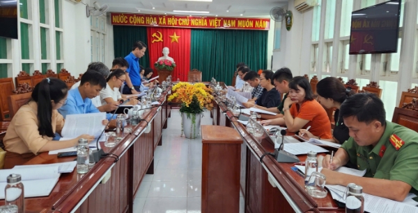 Hiển thị chi tiết cho Giám sát thực hiện Quyết định 311 về giáo dục tuổi trẻ trên không gian mạng Hình ảnh cho bài viết Giám sát thực hiện Quyết định 311 về giáo dục tuổi trẻ trên không gian mạng