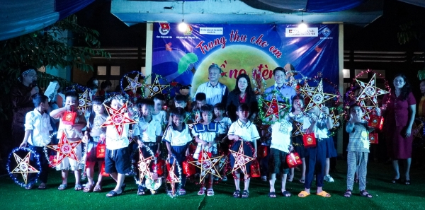 Hiển thị chi tiết cho Phú Yên: Chương trình Vui Tết trung thu “Lồng đèn thắp sáng ước mơ” năm 2024 Hình ảnh cho bài viết Phú Yên: Chương trình Vui Tết trung thu “Lồng đèn thắp sáng ước mơ” năm 2024