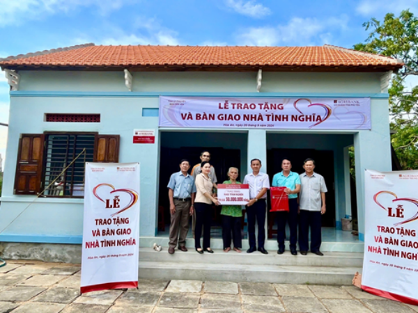 Hiển thị chi tiết cho Ban Dân vận Tỉnh ủy phối hợp trao nhà tình nghĩa cho hộ nghèo tại xã Hòa An, huyện Phú Hòa Hình ảnh cho bài viết Ban Dân vận Tỉnh ủy phối hợp trao nhà tình nghĩa cho hộ nghèo tại xã Hòa An, huyện Phú Hòa