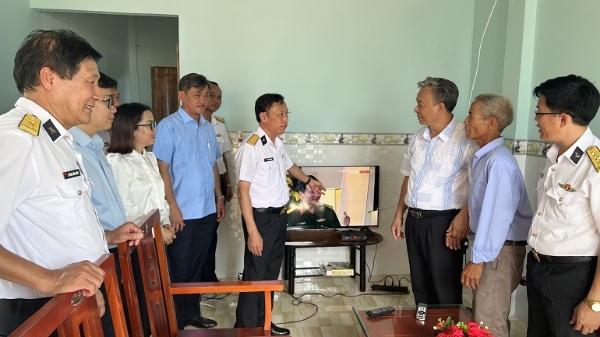 Hình ảnh cho bài viết Những ngôi nhà ấm tình lính biển