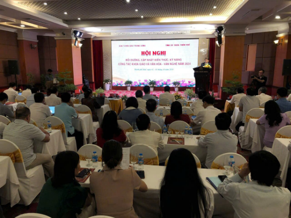 Hình ảnh cho bài viết Khai mạc Hội nghị tập huấn bồi dưỡng, cập nhật kiến thức, kỹ năng công tác tuyên giáo năm 2024