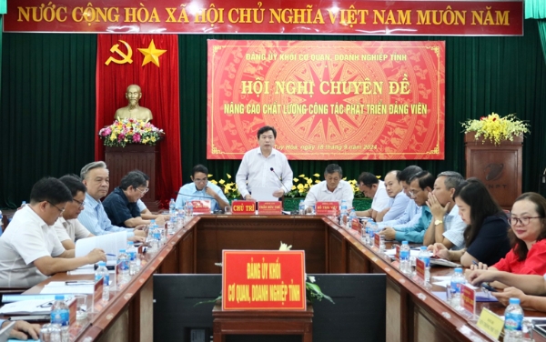 Hiển thị chi tiết cho Đảng ủy Khối cơ quan, doanh nghiệp tỉnh: Tổ chức hội nghị chuyên đề về nâng cao chất lượng công tác phát triển đảng viên Hình ảnh cho bài viết Đảng ủy Khối cơ quan, doanh nghiệp tỉnh: Tổ chức hội nghị chuyên đề về nâng cao chất lượng công tác phát triển đảng viên