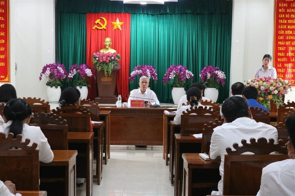 Hình ảnh cho bài viết Tuy Hòa: Thường trực Thành ủy làm việc với các địa phương chuẩn bị sáp nhập