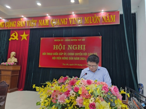 Hiển thị chi tiết cho Tuy An: Đối thoại giữa người đứng đầu cấp ủy, chính quyền với cán bộ, hội viên nông dân trên địa bàn huyện Hình ảnh cho bài viết Tuy An: Đối thoại giữa người đứng đầu cấp ủy, chính quyền với cán bộ, hội viên nông dân trên địa bàn huyện