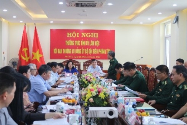 Hình ảnh cho bài viết Thường trực Tỉnh ủy làm việc với Ban Thường vụ Đảng ủy Bộ đội Biên phòng tỉnh theo Quy chế làm việc
