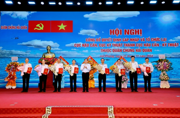 Hình ảnh cho bài viết Quân chủng Hải quân sáp nhập, tổ chức lại Cục Hậu cần, Cục Kỹ thuật