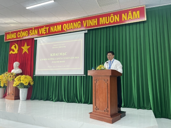 Hình ảnh cho bài viết Trường Chính trị tỉnh khai mạc lớp Bồi dưỡng cấp ủy cơ sở năm 2024 (Lớp thứ 10)