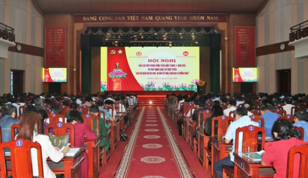 Hình ảnh cho bài viết Tập trung tuyên truyền thực hiện tổng kết Nghị Quyết số 18-NQ/TW của Ban chấp hành Trung ương Đảng khóa XII về sắp xếp tổ chức bộ máy tinh gọn, hiệu quả