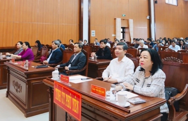 Hình ảnh cho bài viết Công tác xây dựng Đảng tiếp tục có nhiều chuyển biến tích cực