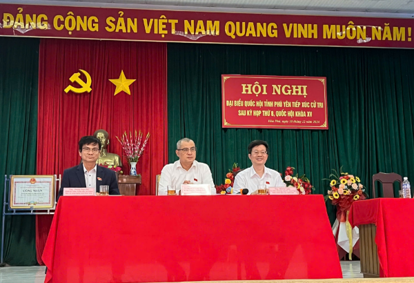 Hình ảnh cho bài viết Tổ đại biểu đơn vị bầu cử số 1 hoàn thành tiếp xúc cử tri sau kỳ họp thứ 8, Quốc hội khóa XV