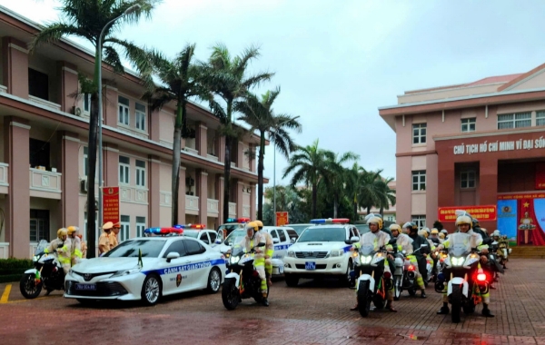 Hình ảnh cho bài viết Tăng cường giáo dục chính trị tư tưởng trong lực lượng Cảnh sát giao thông Phú Yên hiện nay