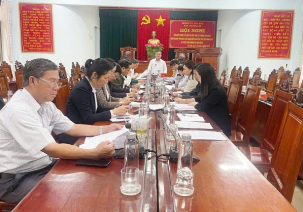 Hình ảnh cho bài viết Tây Hòa: Công tác bảo vệ nền tảng tư tưởng của Đảng, đấu tranh phản bác các quan điểm sai trái, thù địch năm 2024 đạt nhiều kết quả tích cực