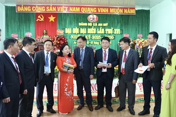 Hình ảnh cho bài viết An Mỹ tổ chức đại hội điểm cấp cơ sở của tỉnh