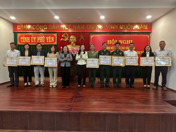 Hình ảnh cho bài viết Công tác dân vận góp phần phát huy dân chủ, tạo sự đồng thuận xã hội trong triển khai thực hiện các nhiệm vụ chính trị