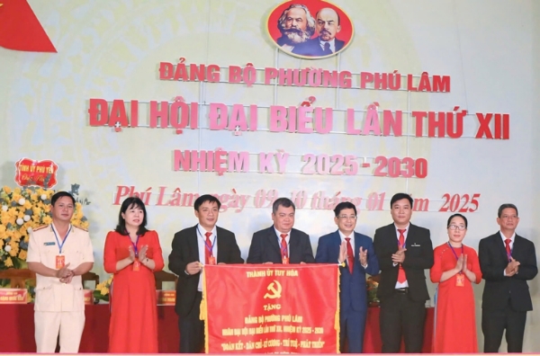 Hình ảnh cho bài viết Đảng bộ phường Phú Lâm tổ chức đại hội điểm cấp cơ sở