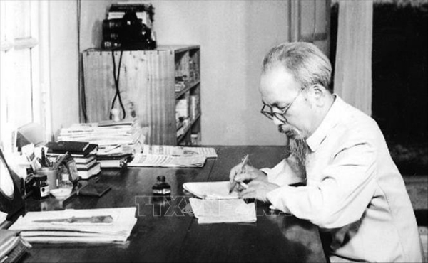 Hình ảnh cho bài viết Đảng, Bác Hồ và kỷ nguyên mới của dân tộc