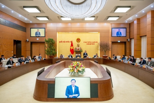 Hình ảnh cho bài viết Cho ý kiến về dự án Luật Ban hành văn bản quy phạm pháp luật (sửa đổi)