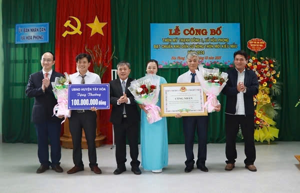 Hình ảnh cho bài viết Thôn thứ 11 ở huyện Tây Hòa đạt khu dân cư nông thôn mới kiểu mẫu