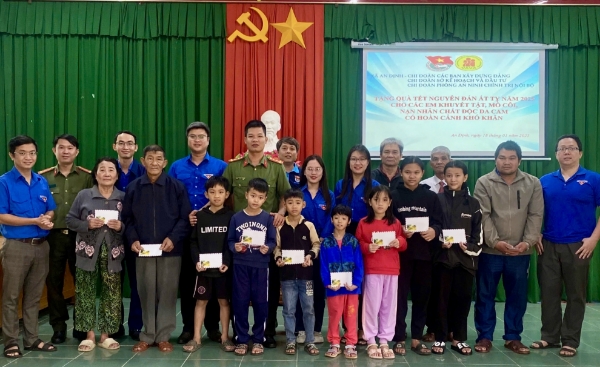 Hình ảnh cho bài viết Công tác xây dựng đảng trong thanh niên hiện nay