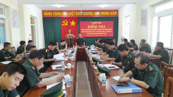 Hình ảnh cho bài viết Bộ Tổng Tham mưu kiểm tra công tác sẵn sàng chiến đấu tại Bộ Chỉ huy BĐBP tỉnh Phú Yên