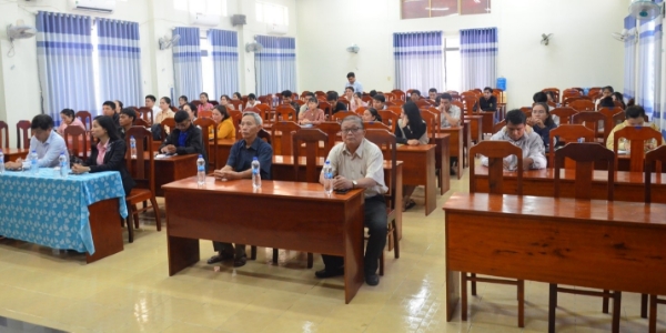 Hình ảnh cho bài viết Sơn Hòa khai giảng lớp Sơ cấp Lý luận Chính trị Khoá 16 - Năm 2025