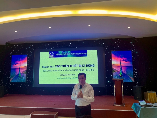 Hình ảnh cho bài viết 70 cán bộ Hội phụ nữ tỉnh Phú Yên tham gia tập huấn chuyển đổi số trong xây dựng nông thôn mới