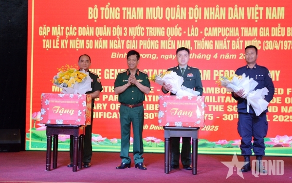 Hình ảnh cho bài viết Quân đội nước bạn tham gia diễu binh, diễu hành - biểu hiện sinh động đường lối đối ngoại quốc phòng Việt Nam