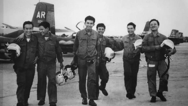 Hình ảnh cho bài viết Ngày 28/4/1975: Tổng công kích đợt 2 Chiến dịch Hồ Chí Minh bắt đầu