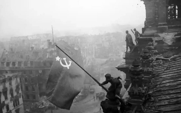 Hình ảnh cho bài viết Đừng quên hiểm họa phát xít