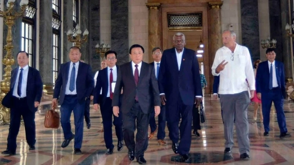 Hình ảnh cho bài viết Tiếp tục củng cố và phát triển mối quan hệ hữu nghị đặc biệt Việt Nam-Cuba