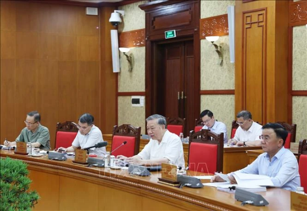 Hình ảnh cho bài viết Tổng Bí thư Tô Lâm chủ trì cuộc họp về việc lấy ý kiến nhân dân sửa đổi Hiến pháp 2013