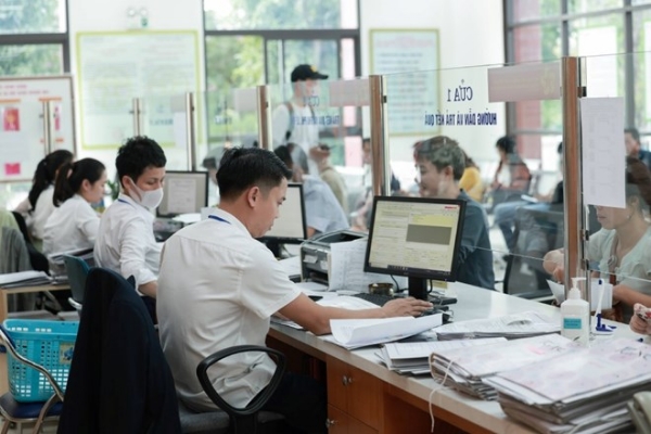 TOÀN VĂN: KẾT LUẬN 155-KL/TW CỦA BỘ CHÍNH TRỊ, BAN BÍ THƯ VỀ SẮP XẾP TỔ CHỨC BỘ MÁY VÀ ĐƠN VỊ HÀNH CHÍNH