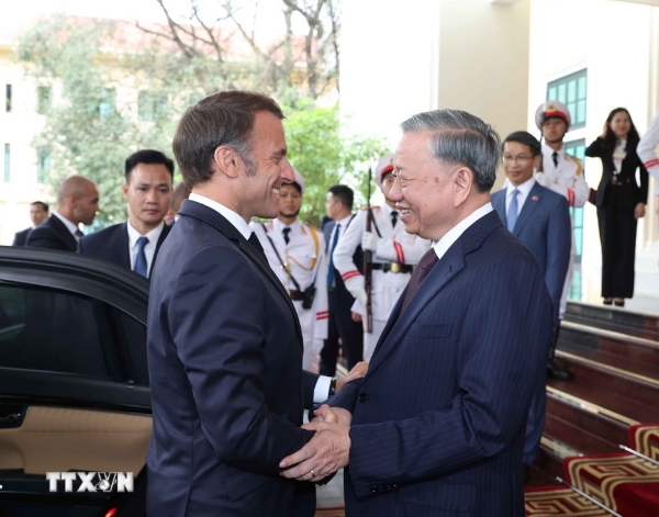 Hình ảnh cho bài viết Tổng Bí thư Tô Lâm tiếp Tổng thống Pháp Emmanuel Macron