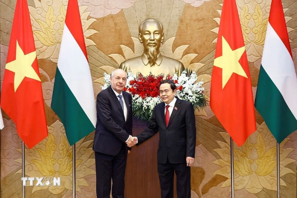 Hình ảnh cho bài viết Hungary luôn là người bạn tin cậy và ủng hộ Việt Nam tại các diễn đàn đa phương