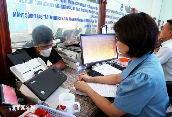 Hiển thị chi tiết cho Chính phủ ban hành quy định mới về 5 đối tượng tinh giản biên chế Hình ảnh cho bài viết Chính phủ ban hành quy định mới về 5 đối tượng tinh giản biên chế