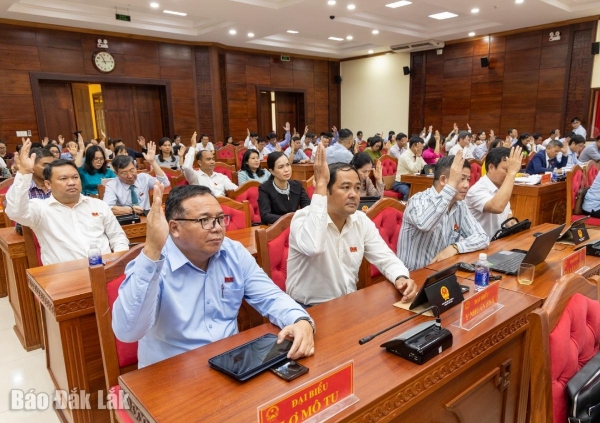 Hiển thị chi tiết cho Kỳ họp Chuyên đề lần thứ Nhất, HĐND tỉnh khóa X, nhiệm kỳ 2021 – 2026: Tập trung tháo gỡ vướng mắc, quyết tâm hoàn thành mục tiêu phát triển kinh tế - xã hội năm 2025 Hình ảnh cho bài viết Kỳ họp Chuyên đề lần thứ Nhất, HĐND tỉnh khóa X, nhiệm kỳ 2021 – 2026: Tập trung tháo gỡ vướng mắc, quyết tâm hoàn thành mục tiêu phát triển kinh tế - xã hội năm 2025